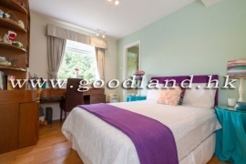 Clear Water Bay Semi-detached Lawn Garden House for Sale