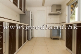 【西贡开揚景觀村屋出售】屋苑泳池