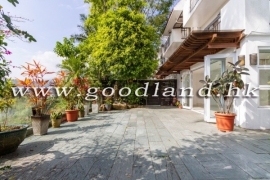 Sai Kung End Unit Village House for Sale | Walk to Town, Communal Pool & Sea View