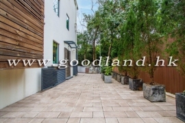 Sai Kung Semi-detached House for Sale | Terrace Garden, Green View & 3 Bedrooms
