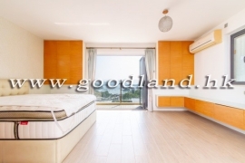 Sai Kung Detached House for Sale | Close to Main Road, Yard & 4 Bedrooms