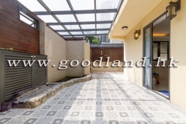 Sai Kung Detached House for Sale | Close to Main Road, Yard & 4 Bedrooms