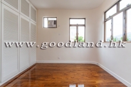 Sai Kung Detached House for Sale | Resort Complex, Communal Pool & 4 Bedrooms