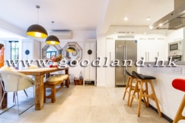 Sai Kung Detached House for Sale | Private Gate Parking, Greenery & 4 Bedrooms