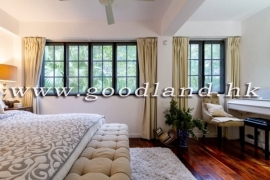 Sai Kung Detached House for Sale | Private Gate Parking, Greenery & 4 Bedrooms