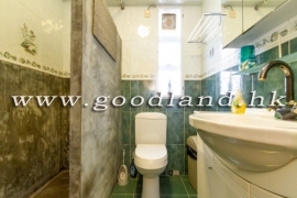 Sai Kung Village House for Sale | Open Sea View, Parking Next to House & 4 Bedrooms