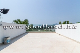 Sai Kung End Unit Village House for Sale | Brand New Renovation, Sea View & Pool