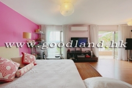 Sai Kung Renovated Village House for Sale