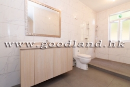 Sai Kung Sea View Village House for Sale
