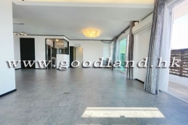 Sai Kung Sea View Duplex Village House for Sale