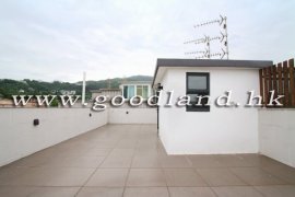 Newly Renovated | Sai Kung Village House for Rent | 3br