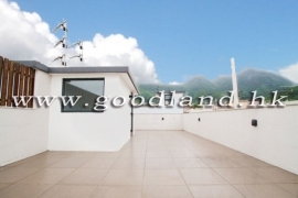 Newly Renovated | Sai Kung Village House for Rent | 3br