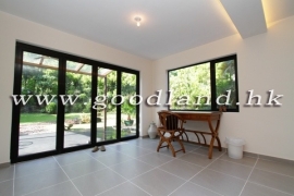 Great Outdoor Lawn Garden | Sai Kung Village House for Rent | 4br