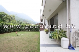 Nice Lawn Garden | Sai Kung Village House for Rent | 4br
