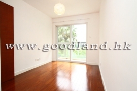 Lawn Garden | Sai Kung Village House for Rent | 3br