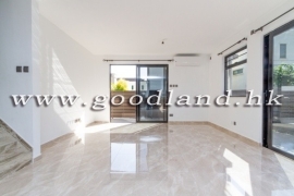 Nice Fence Garden | Sai Kung Village House for Rent | 3br