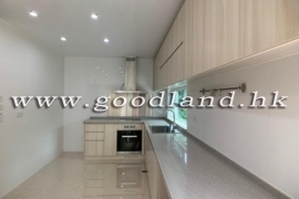 Convenient Location | Sai Kung Village House for Rent
