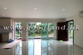 Convenient Location | Sai Kung Village House for Rent