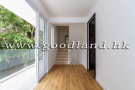 Parking in Private Gate | Sai Kung Village House for Rent | 4br