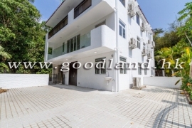 Parking in Private Gate | Sai Kung Village House for Rent | 4br