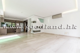 Parking Inside Private Gate | Sai Kung Village House for Rent | 4br