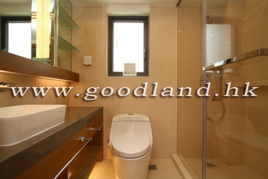 【Clear Water Bay Villa For Sale/Rent】Newly Renovated 3 En-suites Near MTR