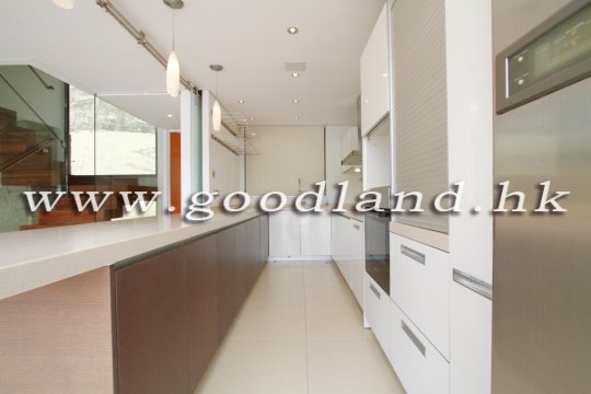 【Clear Water Bay Beachfront House】5-BR Suite In Expat Hotspot