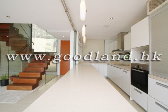 【Clear Water Bay Beachfront House】5-BR Suite In Expat Hotspot