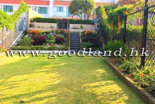 【Clear Water Bay Villa】3-BR En-suite Near MTR | Supreme Transit