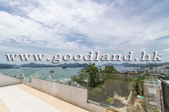 Sai Kung Villa For Sale Managed Complex