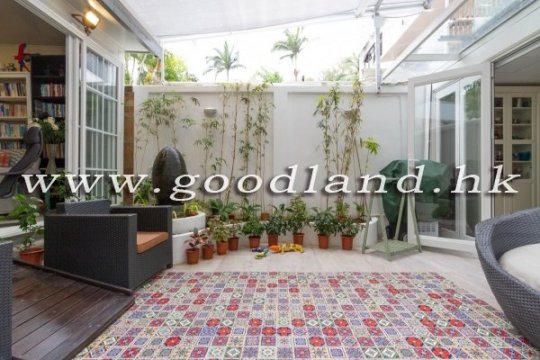 Sai Kung Villa For Sale Prestigious Location