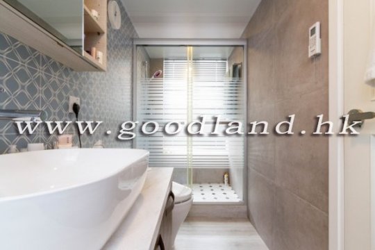 Sai Kung Villa For Sale Prestigious Location