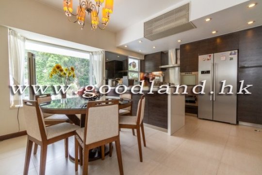 Sai Kung Marina Cove Villa For Sale