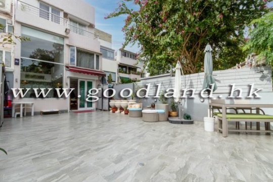 Sai Kung Hebe Villa For Sale