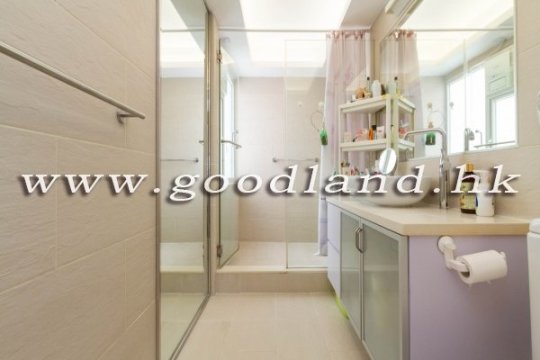 Sai Kung Hebe Villa For Sale
