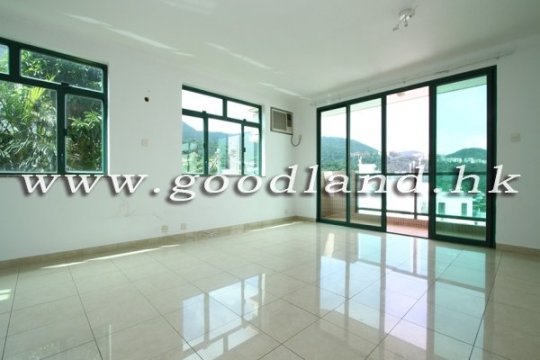 CLEAR WATER BAY Upper Duplex Village House with Partial Sea View For Rent