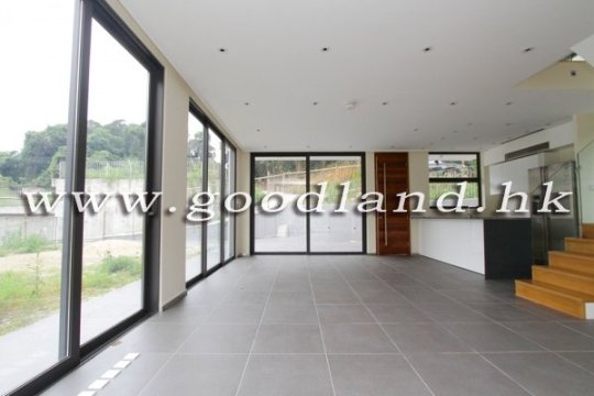 Fully Detached House for Sale & Rent in Clear Water Bay