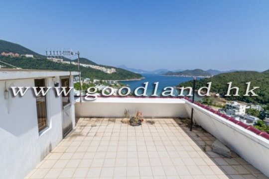 CLEAR WATER BAY Semi-Detached Sea View Village House For Sale