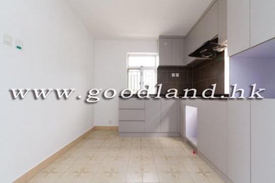 CLEAR WATER BAY Semi-Detached Sea View Village House For Sale