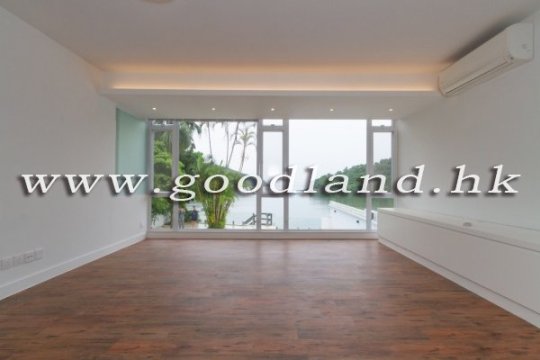 CLEAR WATER BAY Beachfront House with Private Pool For Sale