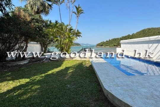 CLEAR WATER BAY Beachfront House with Private Pool For Sale