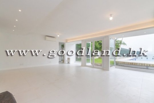 CLEAR WATER BAY Beachfront House with Private Pool For Sale