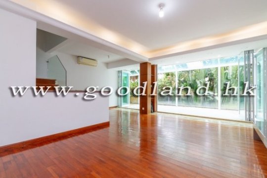 CLEAR WATER BAY Sea View House with Garden and Private Pool For Sale
