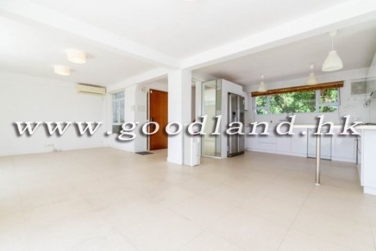 CLEAR WATER BAY Gated Sea View Village House For Sale