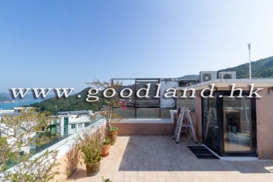 CLEAR WATER BAY Sea View Upper Duplex with Rooftop For Sale