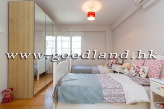 CLEAR WATER BAY Detached Sea View House with Fenced Garden For Sale