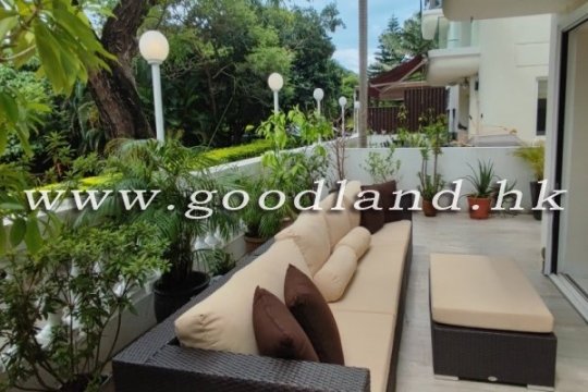 CLEAR WATER BAY Sea View Village House in Resort Style Complex For Sale