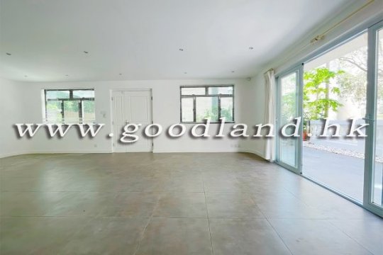 CLEAR WATER BAY Renovated Sea View Village House For Sale