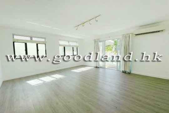 CLEAR WATER BAY Renovated Sea View Village House For Sale