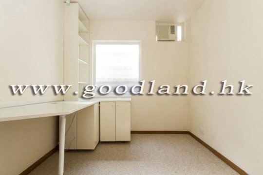 CLEAR WATER BAY Renovated Semi-Detached Sea View Village House For Sale